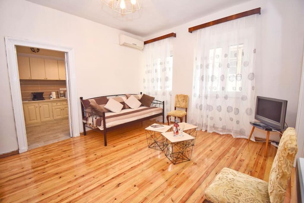 Traditional House With Ivy Garden Corfu  Luaran gambar
